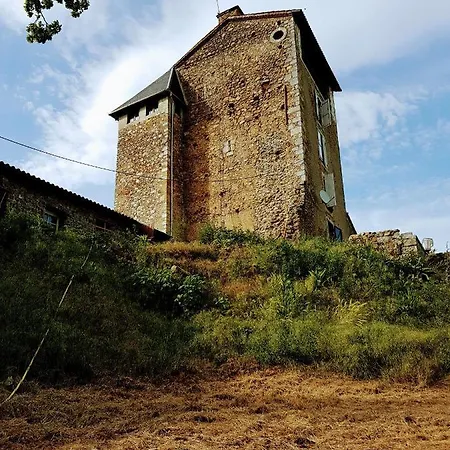 Chateau Rustique * Montegut (Hautes-Pyrenees)